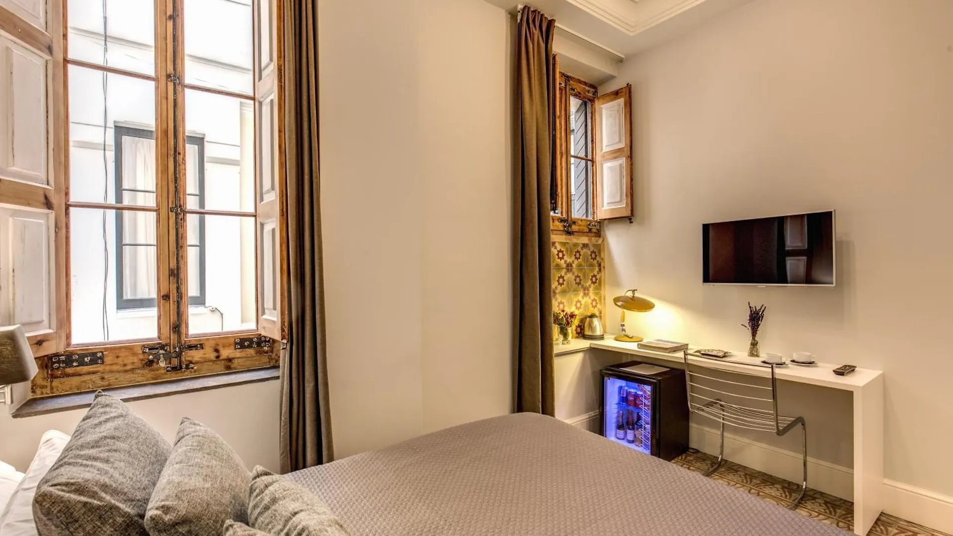We Boutique Hotel Barcelona 3*,  Spanje